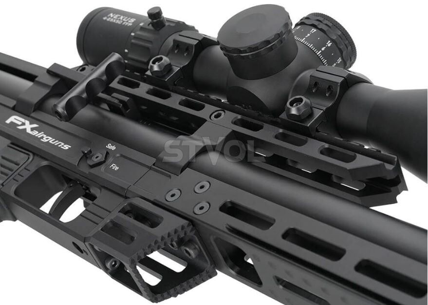 Пневматична редукторна гвинтівка FX Airgun Leopard Black Sniper
