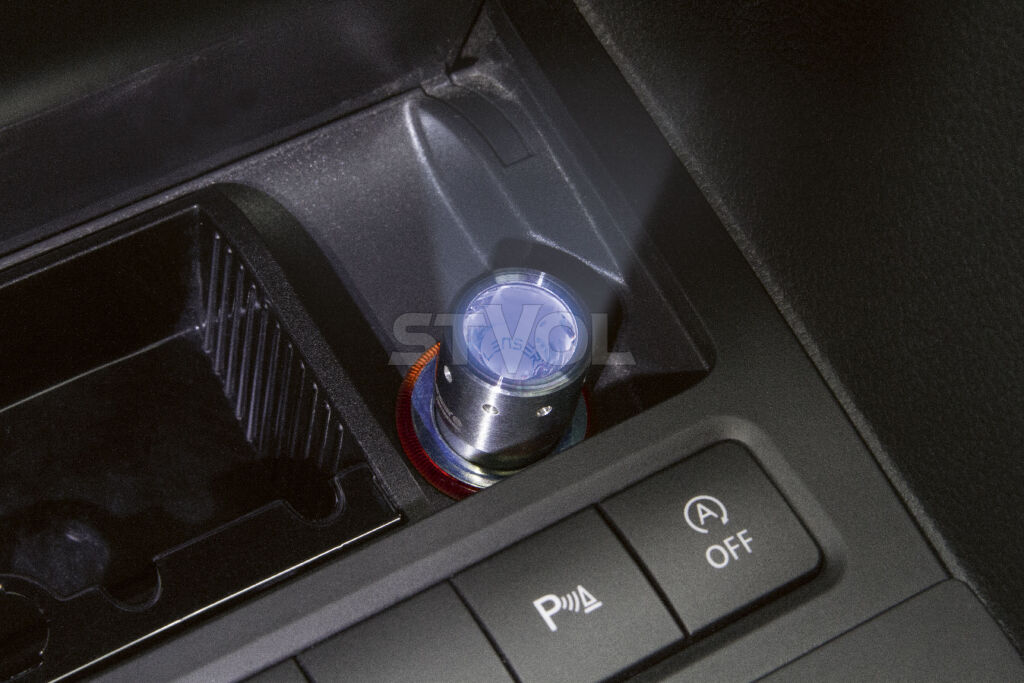 Фонарь LedLenser Automotive Silver (заряжаемый) Фото 2