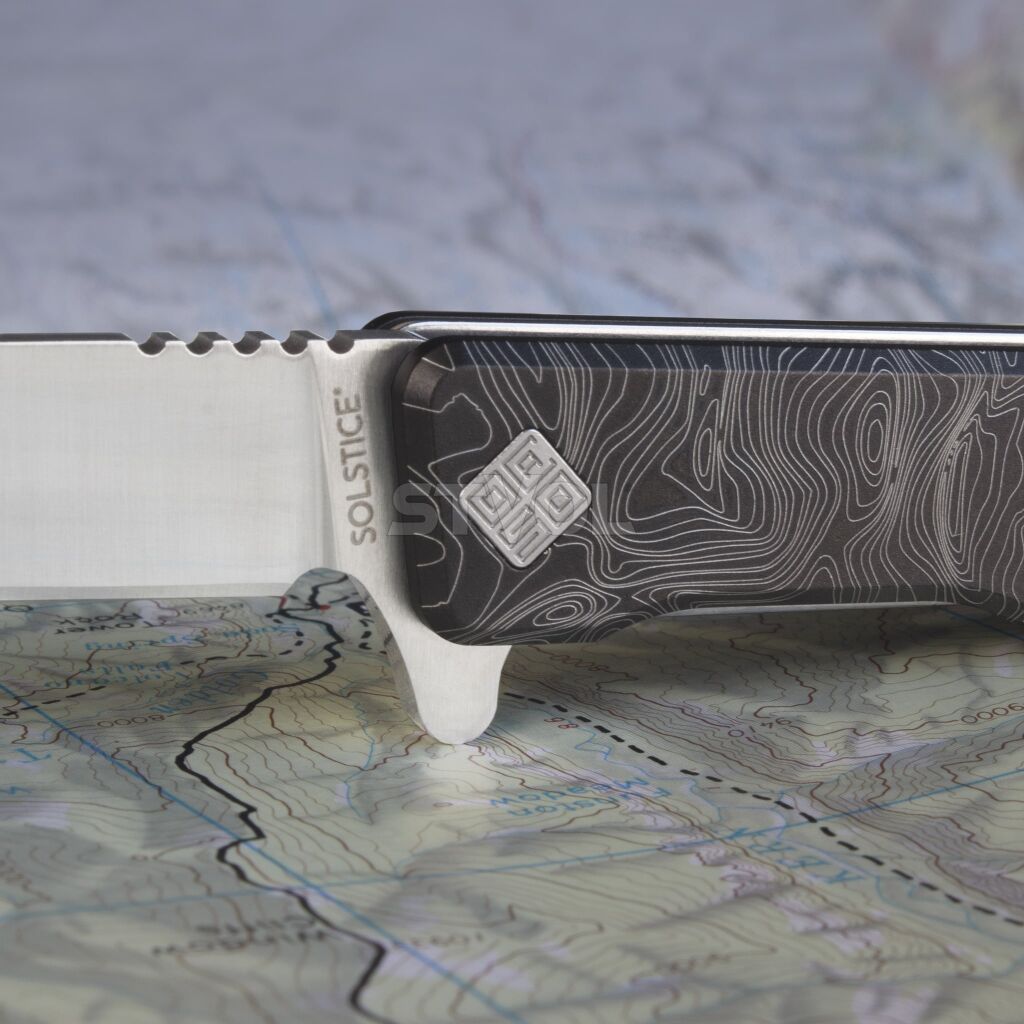 Ніж Ocaso "Solstice", Engraved titanium, Topo Pattern, Satin фото 3