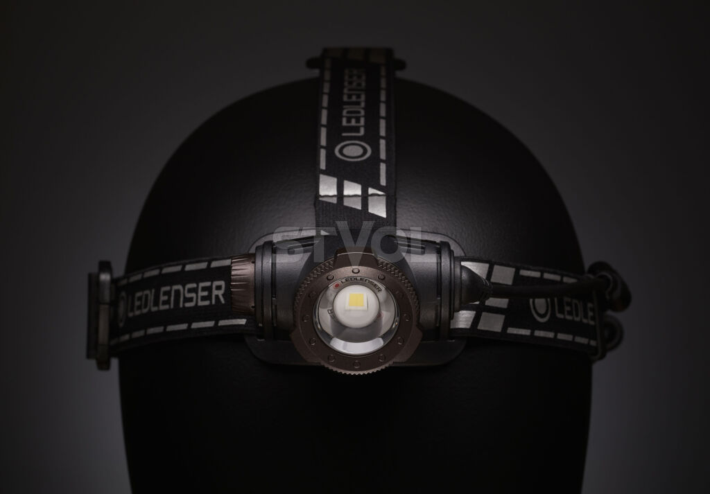 Налобный фонарь LedLenser H7R SIGNATURE , заряжаемый, 1200/700/15 Фото 2