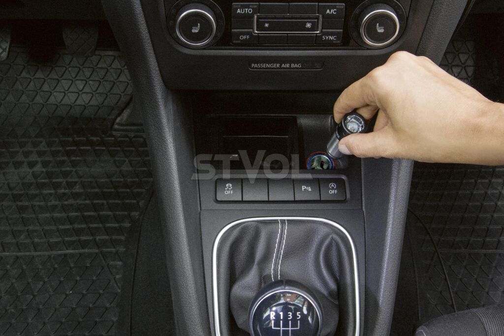 Фонарь LedLenser Automotive Silver\Black (заряжаемый) Фото 6