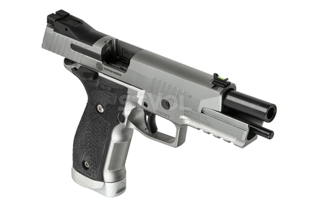 Пистолет спортивный Sig Sauer P226 XFIVE 9MM, 5IN, STAINLESS, BLACK G10, (3) 20RD STEEL MAG, MAGWELL Фото 4