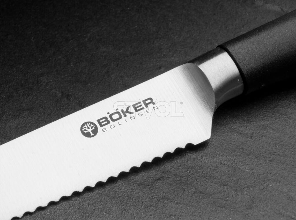 Серрейторний кухонний ніж для овочів Boker Core Professional фото 2