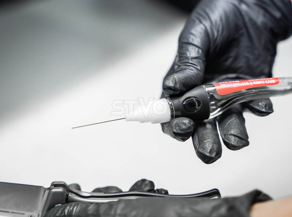 Фирменное уходовое масло для ножей Boker Oil Pen 2.0 Фото 4